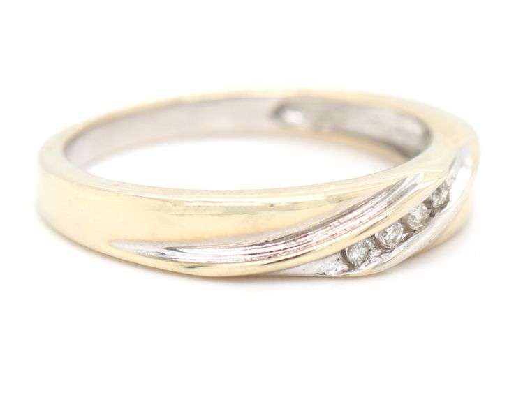 Sweet 14K WG Band with Diamond Accents
