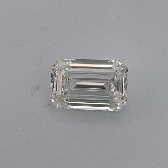 AMAZING IGI CERTIFIED LOOSE LAB DIAMOND 7.02 CARATS EMERALD CUT F-VS1