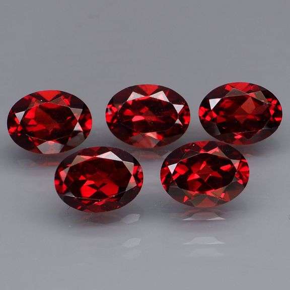 Premium 7.42ct oval cut cherry red Garnet set