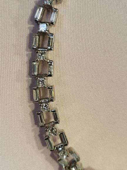 14k white gold Exquisite 9.25 cwt. Amethyst & Diamond Necklace – A Masterpiece of Elegance