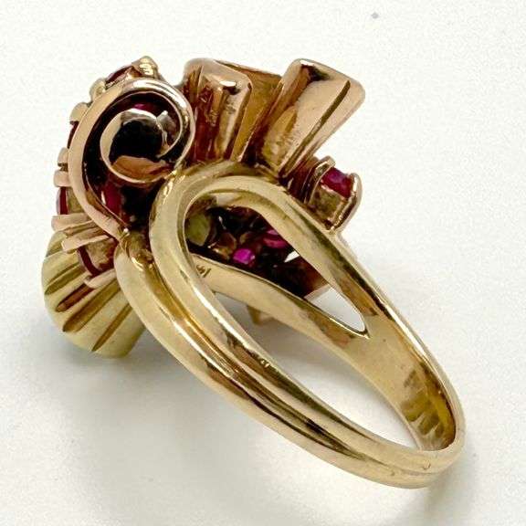 Exquisite Antique Ruby and Diamond Ring in 14K Yellow Gold, Size 7
