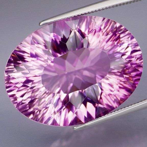 Simply stunning 12.26ct premium cut color shifting Amethyst