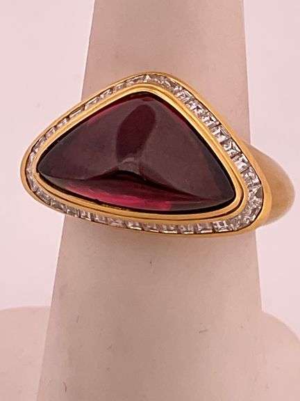 BRAND NEW 18K YELLOW GOLD DIAMOND AND RUBELLTE RING