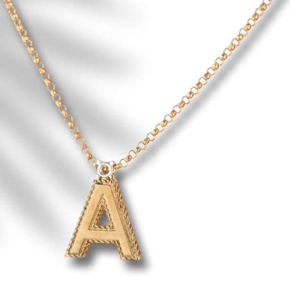 18kt Yellow gold Roberto coin princess cut diamond A initial pendant on adjustable chain