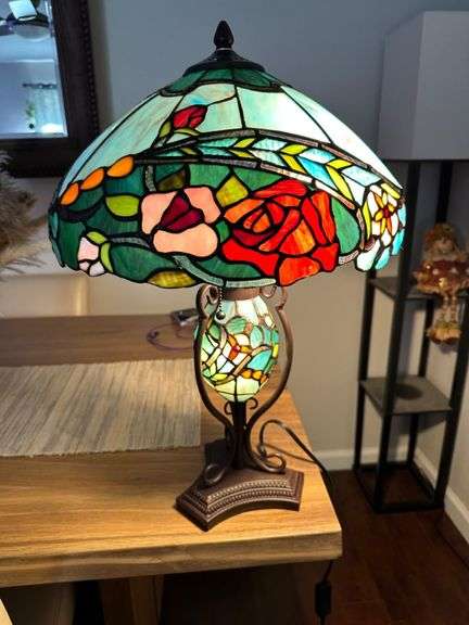 Double Lit Tiffany Stained Glass Table Lamp