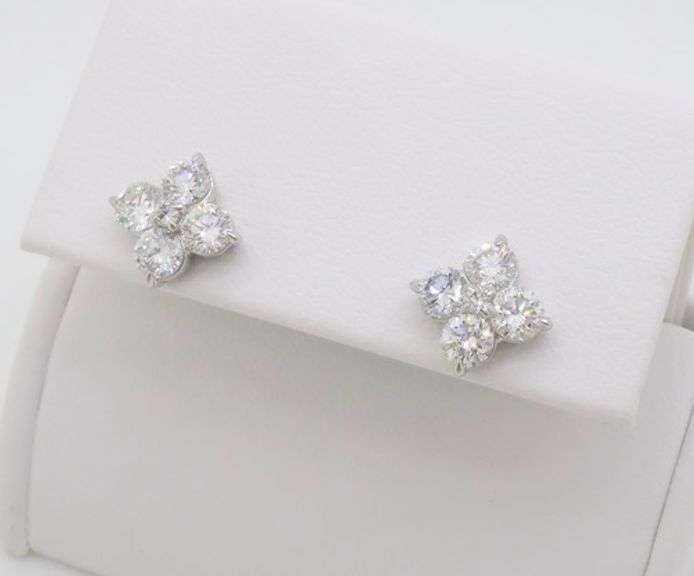 1.15CTW Diamond Clover Stud Earrings