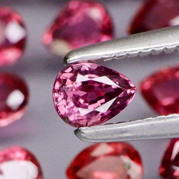 Untreated!!! 3.20ct set of pure Rubies!!!