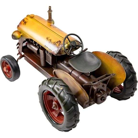 Farmhouse Truck Car Model Collectible