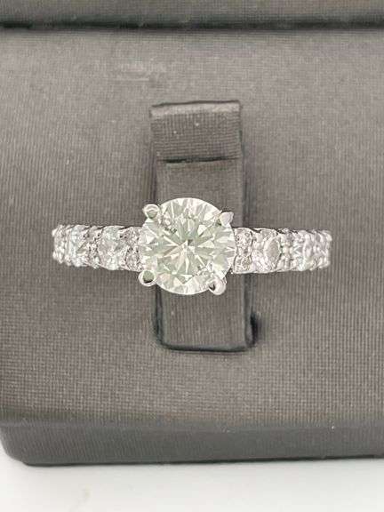 CERTIFIED BRAND NEW 14K WHITE GOLD DIAMOND ENGAGEMENT RING