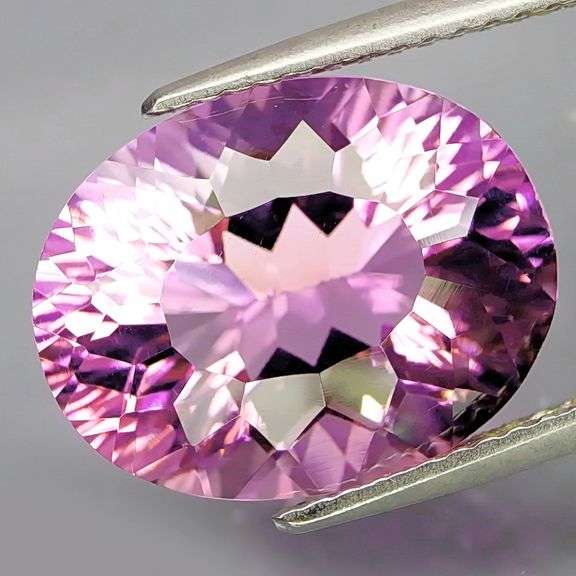 Brilliant high fire 7ct natural Amethyst