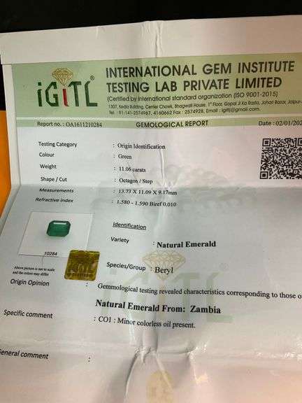 Investment quality CERTIFIED 11.06 CARATS NATURAL EMERALD