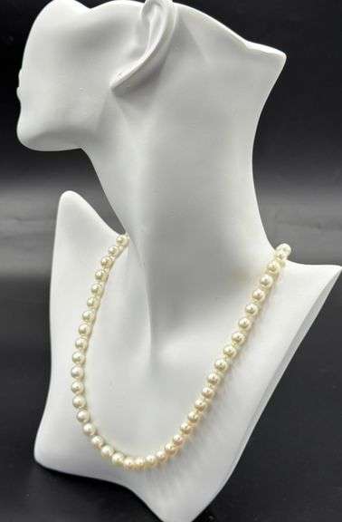 7mm White freshwater pearl necklace