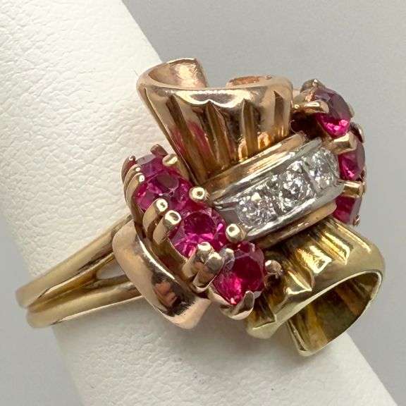 Exquisite Antique Ruby and Diamond Ring in 14K Yellow Gold, Size 7