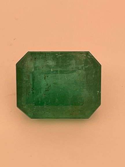 Investment quality CERTIFIED 11.06 CARATS NATURAL EMERALD