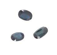 Graduated 3 piece Sapphire set weighing 7.04cts