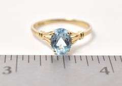 Dazzling Topaz Ring in 14K Yellow Gold