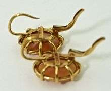 Feminine 18K Yellow Gold Lever Back Cameo Earrings