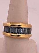 18K YELLOW GOLD BLUE TOPAZ BAND / RING