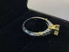 ANTIQUE 18K YELLOW GOLD AND PLATINUM COMBINATION ENGAGEMENT RING