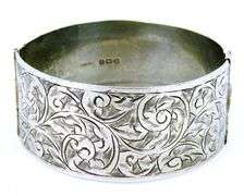 Antique English Sterling Silver Bangle Bracelet