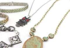 Group lot of fashion jewelry