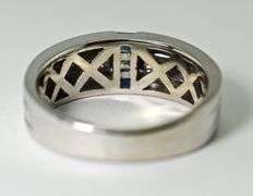 Stylish Man's 14K White Gold Ring with Sapphire & Diamond