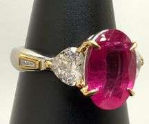 GIA certified large very fine Ruby and diamond ring in white and PT100 gold, size 6.5