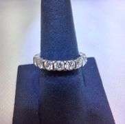 STUNNING 14K WHITE GOLD NATURAL DIAMOND WEDDING BAND