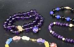 Group lot of 14kt yellow gold miscellaneous beads jewelry