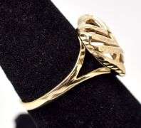 Beautiful Heart Ring in 14K Yellow Gold