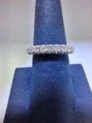 ELEGANT PLATINUM NATURAL DIAMOND WEDDING BAND