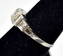 Vintage 18K White Gold Diamond Ring