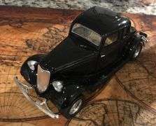 1934 Ford Coupe Diecast Model Car