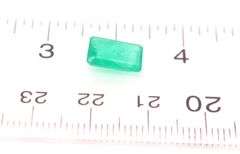 Vivid color! 5.63ct jewelers Emerald set!