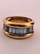 18K YELLOW GOLD BLUE TOPAZ BAND / RING