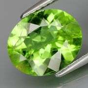 Fantastic 2.88ct 10x8mm Burma green untreated Peridot