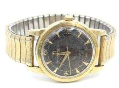 Group lot of 7 watches