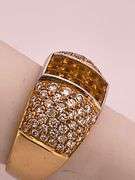 BRAND NEW 18K YELLOW GOLD DIAMOND AND YELLOW SAPPHIRE RING