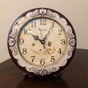 Classic Quartz European Table Clock