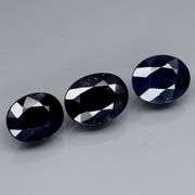 Heated Only! Heavy 7.12ct midnight blue Sapphire set!