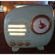 Retro Radio Wax Melt Warmer