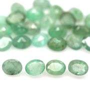 Bright emerald green 9.10ct 26pc Emerald set