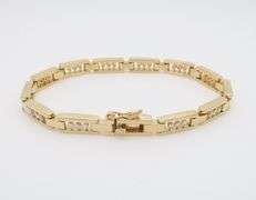 Yellow Gold Diamond Link Bracelet