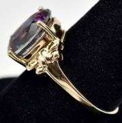 Appealing 10K Yellow Gold Mystic Topaz Gemstone Ring