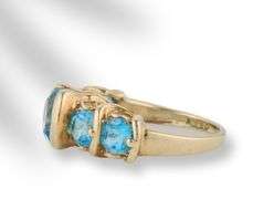 14kt Yellow gold blue topaz 5-stone ring