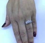 ELEGANT 14K WHITE GOLD ENGAGEMENT RING