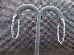 ELEGANT 14K WHITE GOLD HOOP EARRINGS