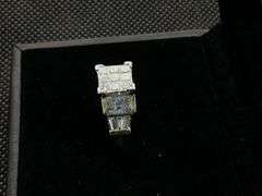 STUNNING 14K TWO TONE GOLD RING