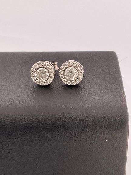 CERTIFIED BRAND NEW 14K WHITE GOLD DIAMOND STUDS