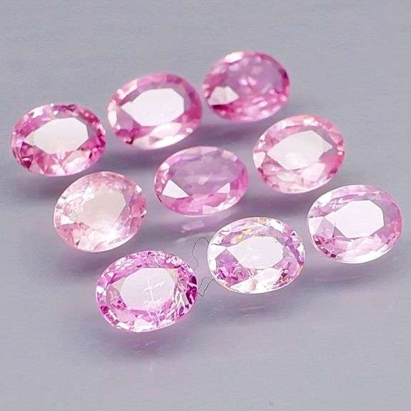 Untreated! VS to SI clarity! 2.52ct pinkish lavender Sapphire set!